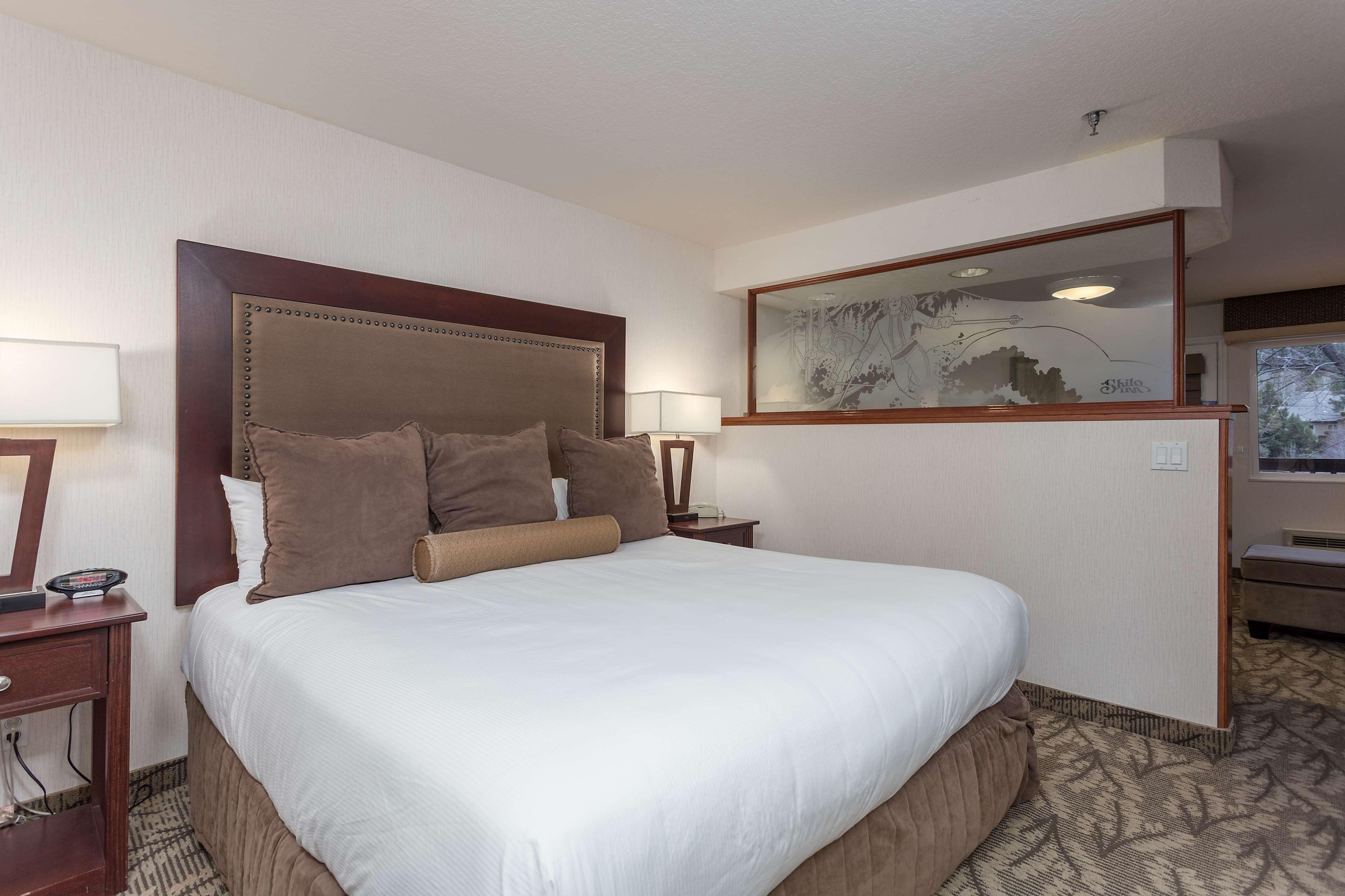 Shilo Inn Suites Hotel - Бенд Экстерьер фото