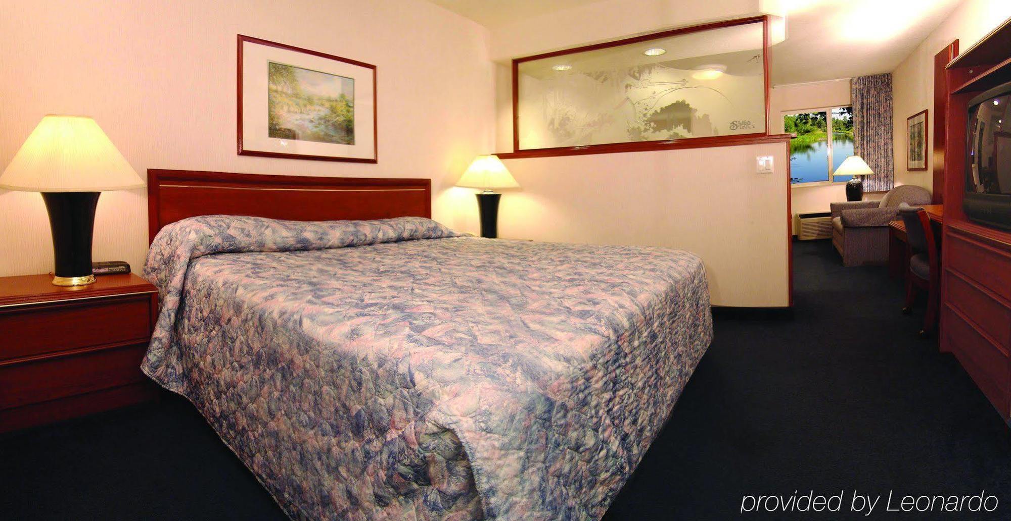 Shilo Inn Suites Hotel - Бенд Номер фото