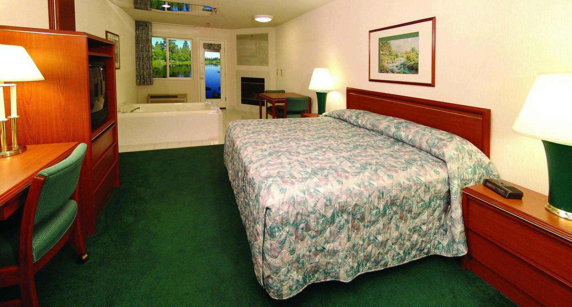 Shilo Inn Suites Hotel - Бенд Номер фото